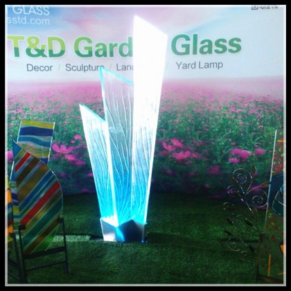 glass garden stakes